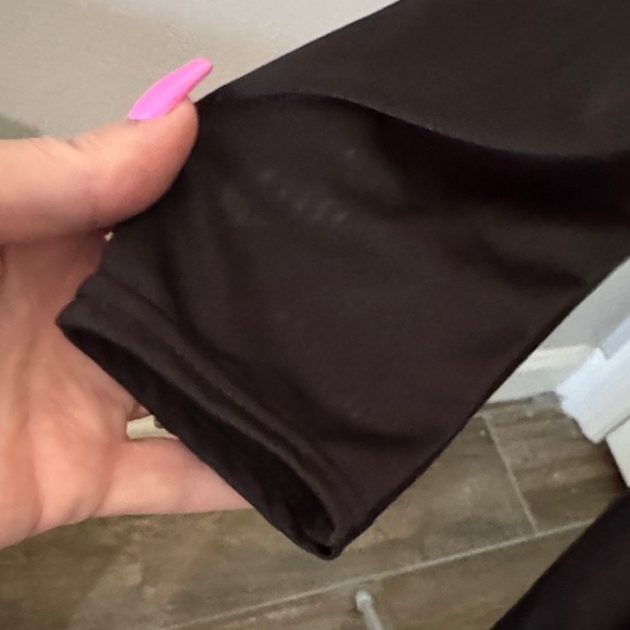 Boohoo Chic Black Deep V Long Sleeve Dress - Picture 4 of 10